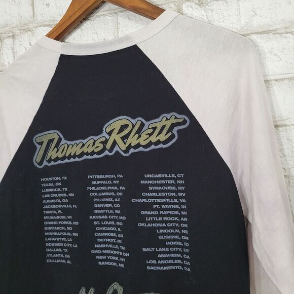 Thomas Rhett 2018 graphic top - Picture 9 of 13